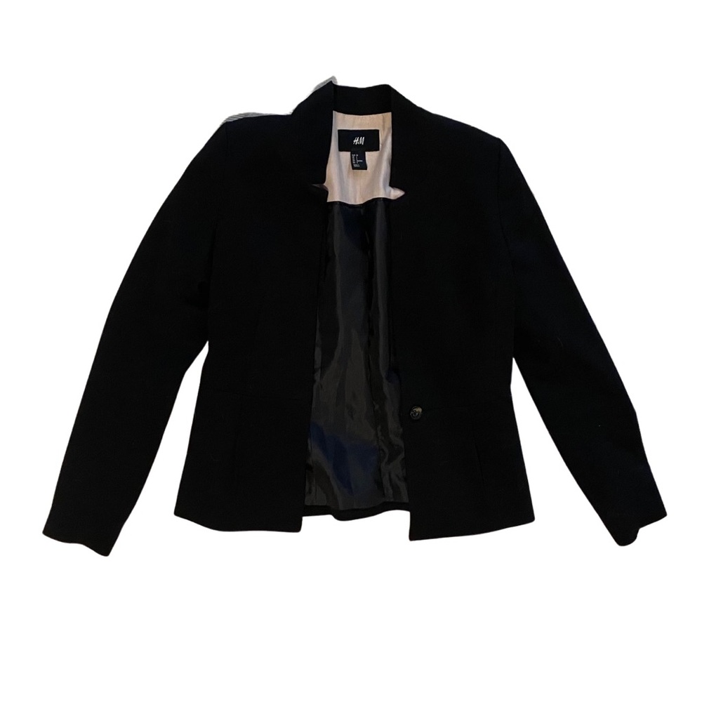 HM Black Short Blazer